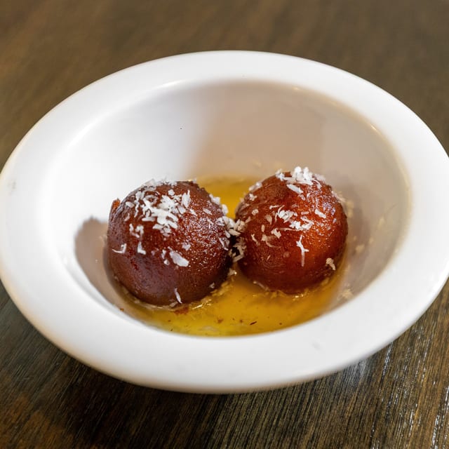 Gulab Jamun (2 Pcs).