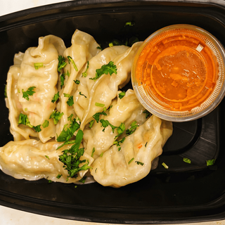 Momos (8 Pcs)